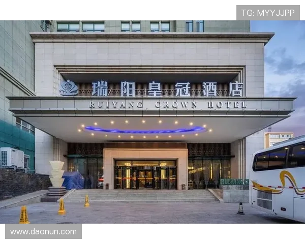 皇冠环球集团专注于全球资源整合，推动企业跨国合作与创新发展